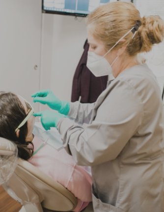 Millersville Maryland periodontist treating patient