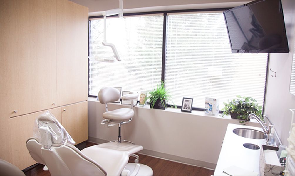 Dental treatment room